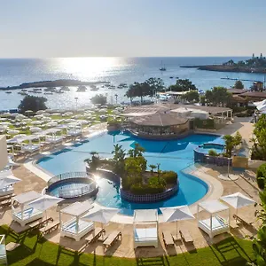 5* מלון Capo Bay